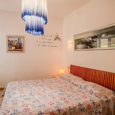 בית נופש Casa Stecchi קאפוליברי